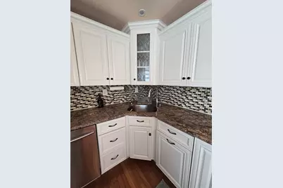 94 Baldwin St #94, West Springfield, MA 01089 - Photo 4