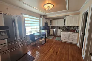 94 Baldwin St, West Springfield, MA 01089 - Photo 2