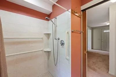 907 Main St, Wilbraham, MA 01095 - Photo 16
