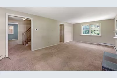 907 Main St, Wilbraham, MA 01095 - Photo 20