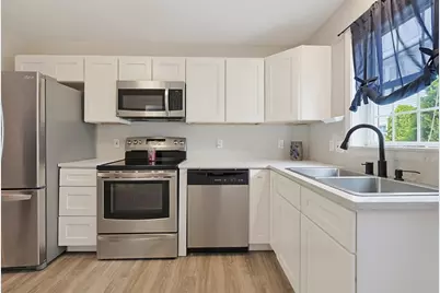 13 Dexter St #13, North Attleboro, MA 02760 - Photo 10