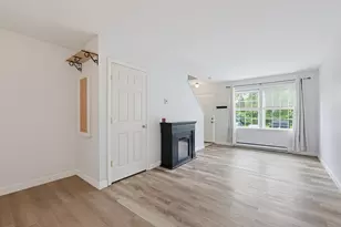 13 Dexter St, North Attleboro, MA 02760 - Photo 16