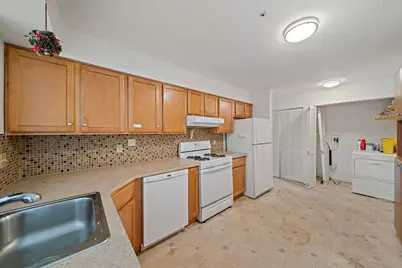 47 Rosewood Dr #47, Stoughton, MA 02072 - Photo 10
