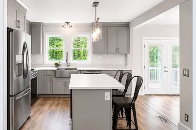 40 Washington St, Abington, MA 02351 - Photo 4