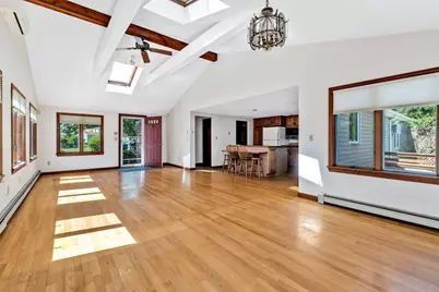 18 Clearview Avenue, Falmouth, MA 02540 - Photo 4