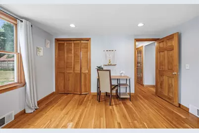 21 Pembroke St, Kingston, MA 02364 - Photo 24