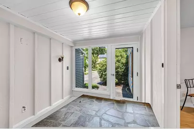 23 Bellevue Avenue, Longmeadow, MA 01106 - Photo 10