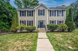 11 Williams Cir, Winchester, MA 01890 - Photo 1