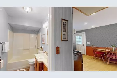 4 Hardwick Rd, Natick, MA 01760 - Photo 12