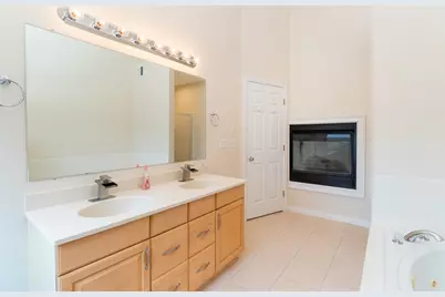 23 America Blvd #23, Ashland, MA 01721 - Photo 32