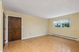 61 Storey Ave, Newburyport, MA 01950 - Photo 14