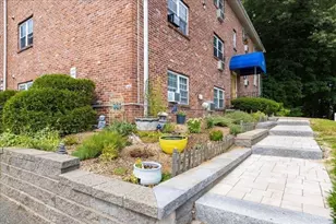 61 Storey Ave, Newburyport, MA 01950 - Photo 8