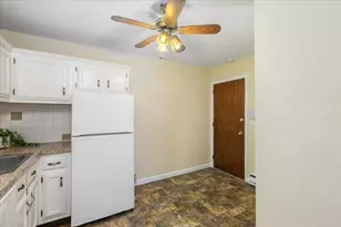 61 Storey Ave, Newburyport, MA 01950 - Photo 16