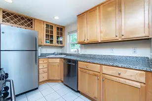 9 Bow St, Arlington, MA 02474 - Photo 16