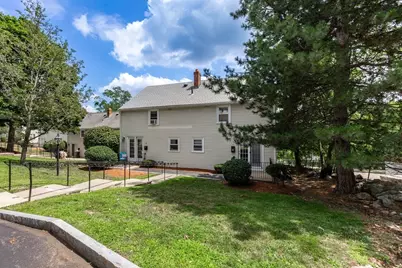 9 Bow St #9, Arlington, MA 02474 - Photo 4
