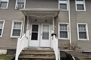 281 E Merrimack St, Lowell, MA 01852 - Photo 2