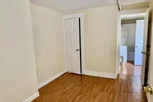 281 E Merrimack St, Lowell, MA 01852 - Photo 8