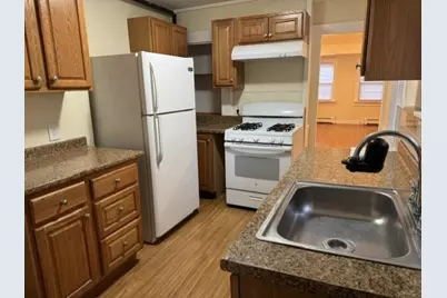 281 E Merrimack St #1, Lowell, MA 01852 - Photo 4