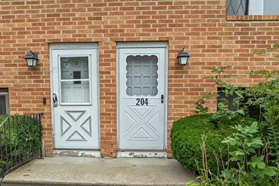 204 Farrwood Dr #204, Haverhill, MA 01835 - Photo 4