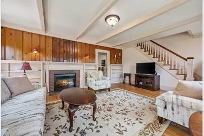 369 Mattakeesett St, Pembroke, MA 02359 - Photo 10
