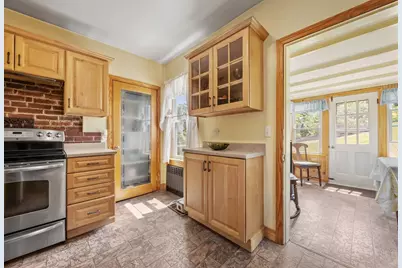 369 Mattakeesett St, Pembroke, MA 02359 - Photo 18
