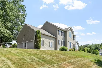 7 Cameron Way, Methuen, MA 01844 - Photo 2