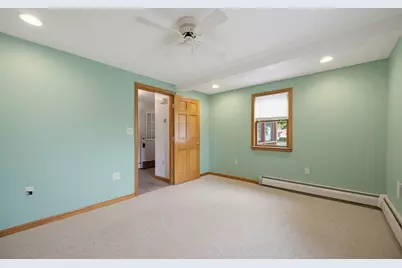 284 South St, Northborough, MA 01532 - Photo 10
