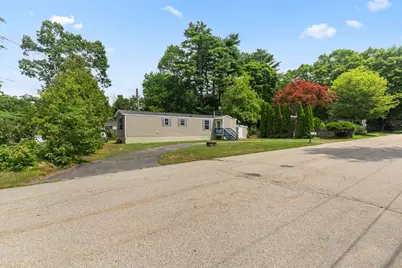 11 Humes, Webster, MA 01570 - Photo 4