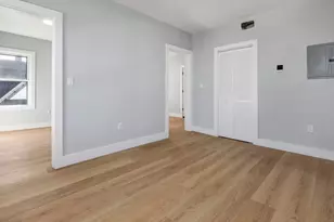 566 Shirley St, Winthrop, MA 02152 - Photo 10