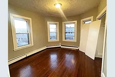 566 Shirley St, Winthrop, MA 02152 - Photo 14
