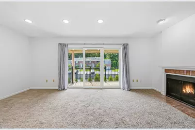 5 April Ln #33, Lexington, MA 02421 - Photo 6
