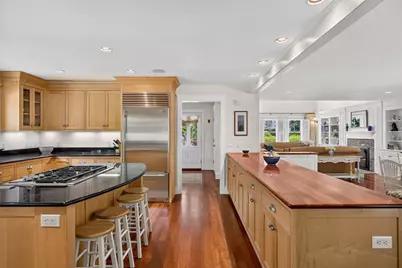 160 Main St, Wellfleet, MA 02667 - Photo 6