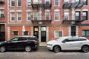25 Clark St, Boston, MA 02109 - Photo 10