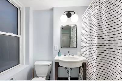 25 Clark Street #3, Boston, MA 02109 - Photo 6