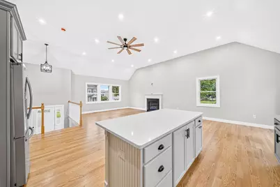 6 McHugh Ave, Billerica, MA 01821 - Photo 10