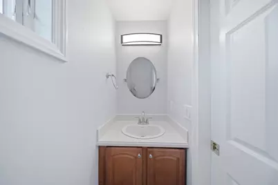140 Commonwealth Ave #7, North Attleboro, MA 02760 - Photo 14