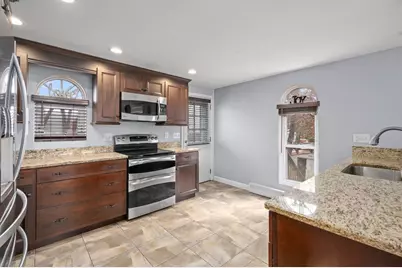14 Malvern Ave, Tyngsborough, MA 01879 - Photo 14