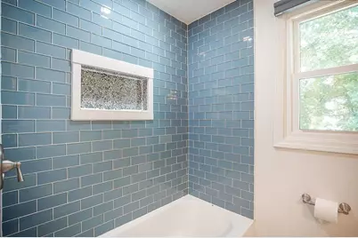 41 South Street #7, Easthampton, MA 01027 - Photo 12