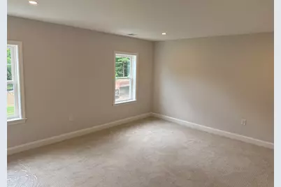 21 Whitman Circle #21, Bellingham, MA 02019 - Photo 4