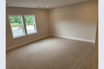 21 Whitman Circle #21, Bellingham, MA 02019 - Photo 8