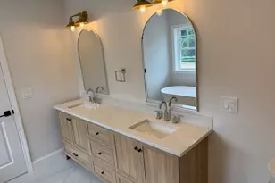 21 Whitman Cir, Bellingham, MA 02019 - Photo 6