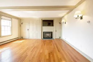 17 Washington St, Gloucester, MA 01930 - Photo 6