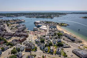 17 Washington St, Gloucester, MA 01930 - Photo 20
