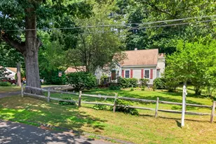 121 Poplar St, Greenfield, MA 01301 - Photo 1