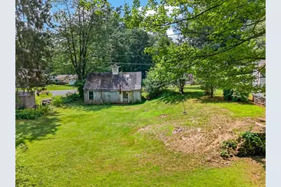 121 Poplar St, Greenfield, MA 01301 - Photo 36