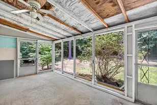 121 Poplar St, Greenfield, MA 01301 - Photo 24