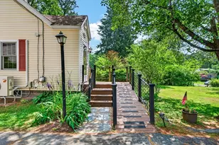 121 Poplar St, Greenfield, MA 01301 - Photo 28