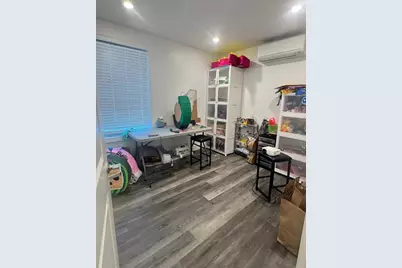 585 Essex St #409, Lynn, MA 01902 - Photo 8