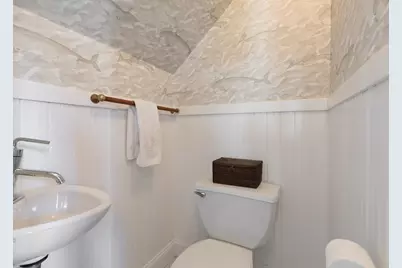 7 N Beach St #0, Nantucket, MA 02554 - Photo 10