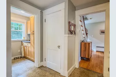 43 Madison Circle, Greenfield, MA 01301 - Photo 10